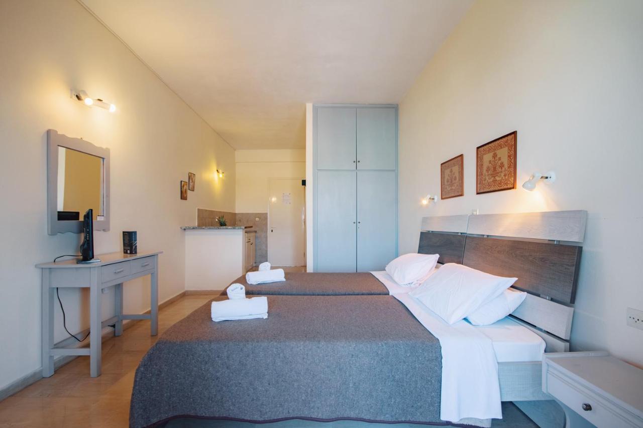 Villa Rosa Apartments Gouviá Eksteriør bilde