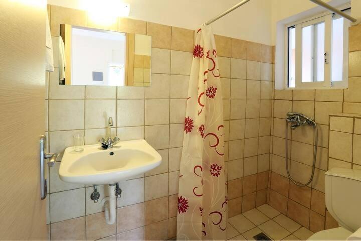 Villa Rosa Apartments Gouviá Eksteriør bilde